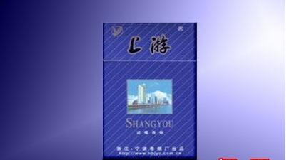 在酒店看窗外烟花