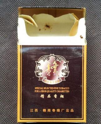 家门外烟灰缸怎么摆放